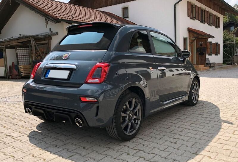 Grau Gebraucht 2016 Abarth 595C Cabrio | 13.400 € (Teuer) - Bild 1/4