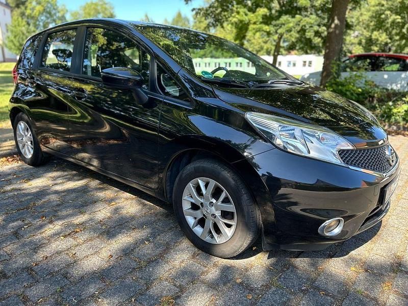 Schwarz Gebraucht 2014 Nissan Note Acenta Van / Kleinbus | 4.499 € (Guter Preis) - Bild 1/4