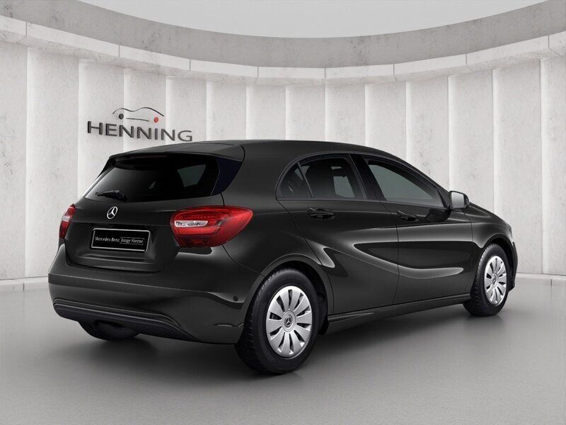 Gebraucht Mercedes A160 90 PS (66 kW) 2018 Schwarz Kleinwagen