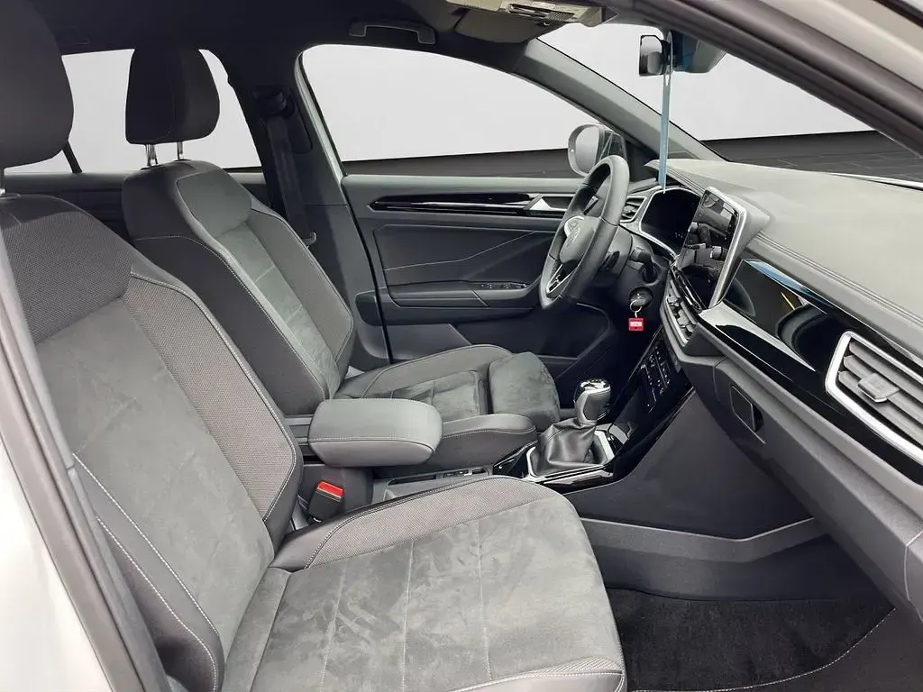 Gebraucht VW T-Roc R-line 150 PS (110 kW) 2025 Weiß SUV