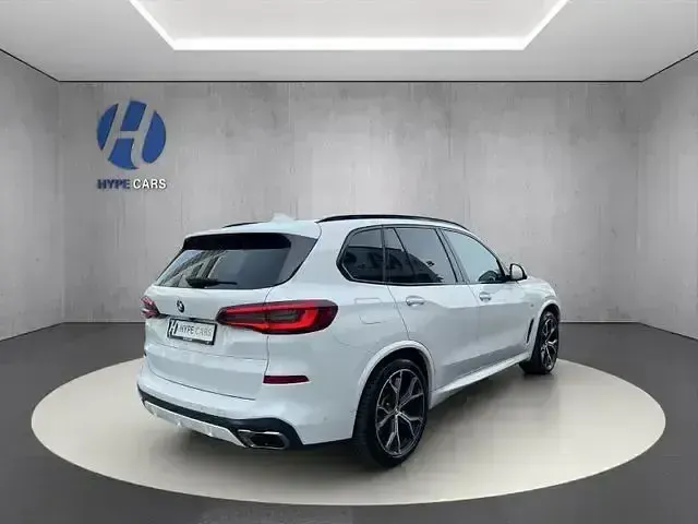 Gebraucht BMW X5 Performance 530 PS (389 kW) 2022 Weiß SUV