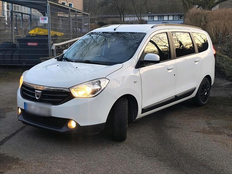 Gebraucht Dacia Sandero 90 PS (66 kW) 2012 Weiß Kombi