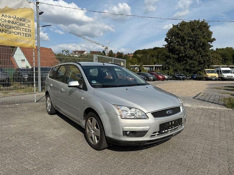 Silber Gebraucht 2007 Ford Focus Style Kombi | 2.590 € (Fairer Preis) - Bild 1/4
