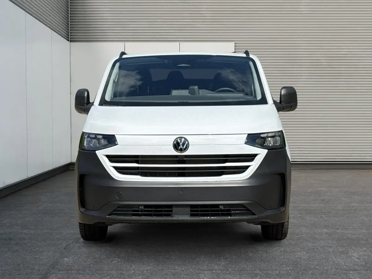 Neu VW Caravelle Basis 170 PS (125 kW) 2026 Van