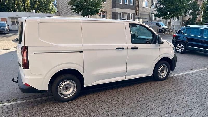 Neu VW T7 150 PS (110 kW) 2025 Weiß Van