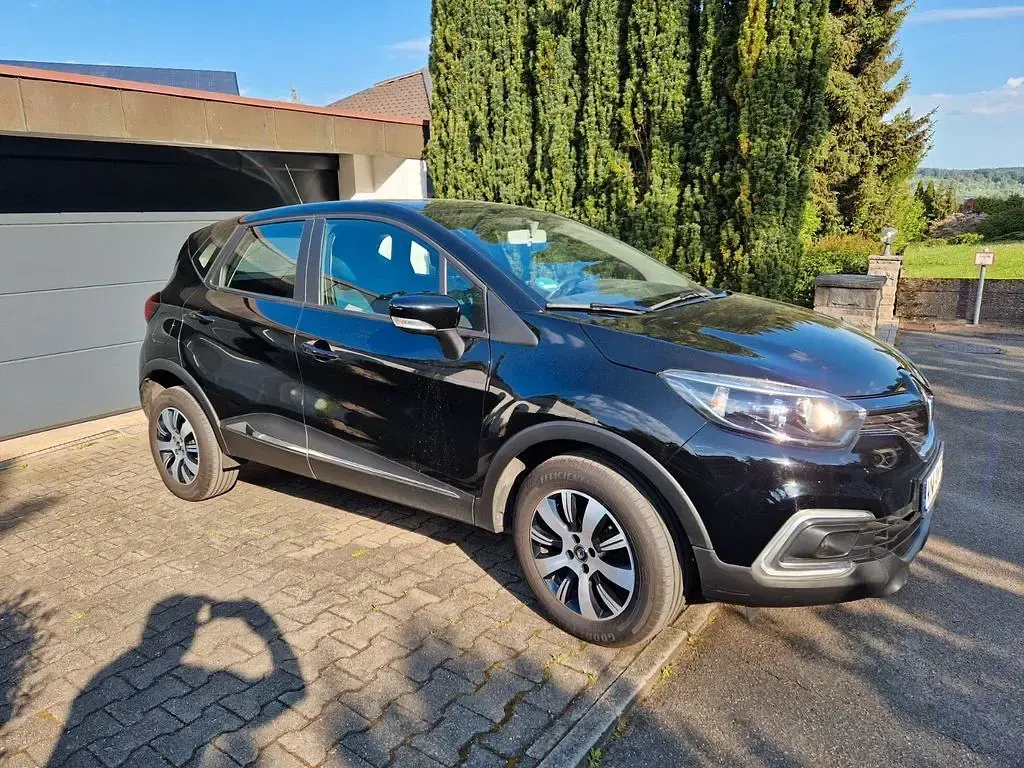Gebraucht Renault Captur Experience 90 PS (66 kW) 2017 Schwarz SUV