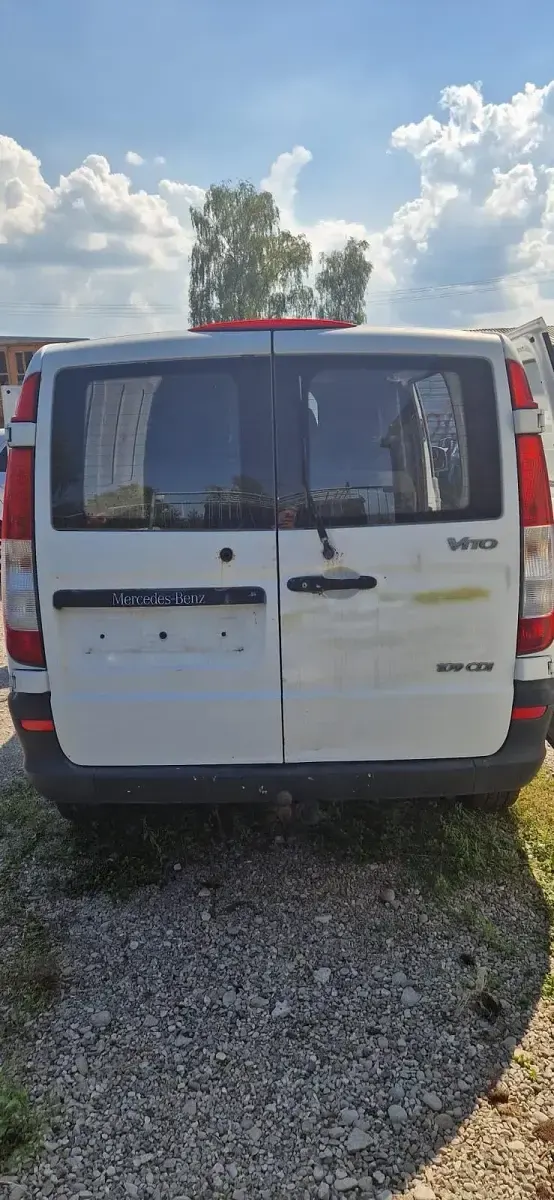 Gebraucht Mercedes Vito 95 PS (69 kW) 2009 Weiß Van