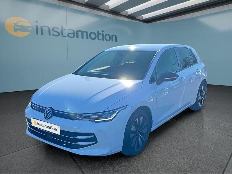 Gebraucht VW Golf VIII 116 PS (85 kW) 2025 Weiß Kleinwagen