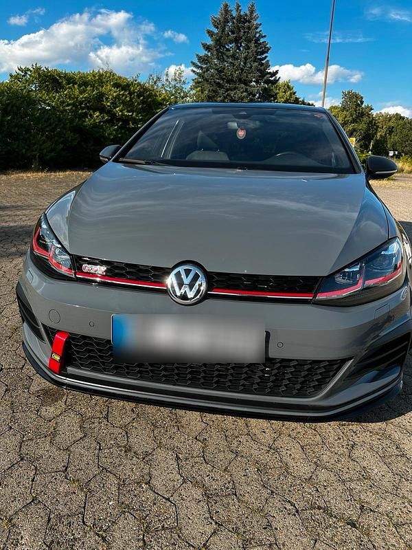 Gebraucht VW Golf GTI 290 PS (213 kW) 2019 Grau Coupé