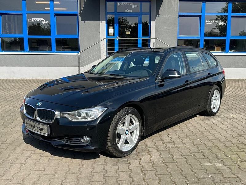 Schwarz Gebraucht 2014 BMW 330 Performance Kombi | 14.950 € (Guter Preis) - Bild 1/4