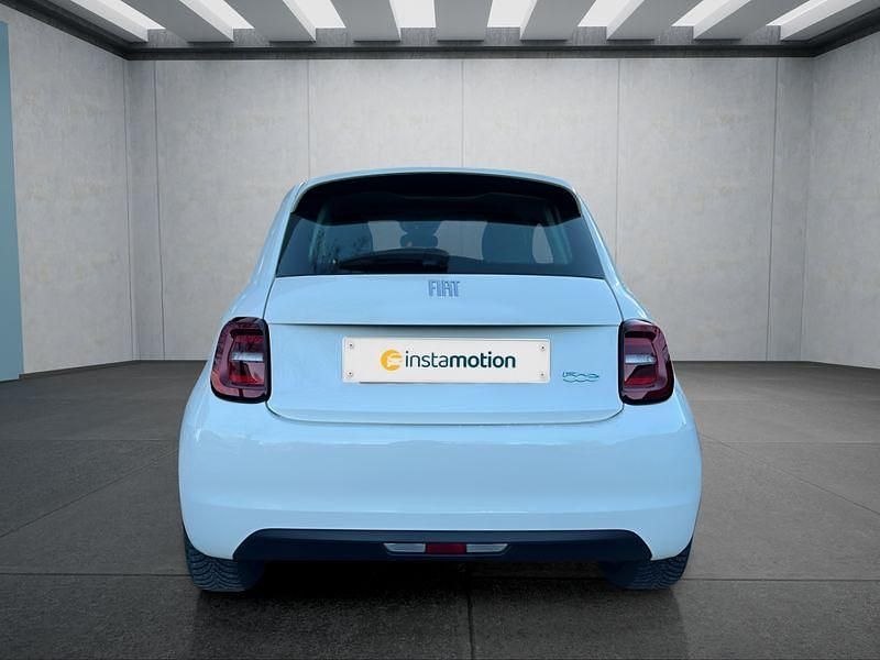 Gebraucht Fiat 500e 86 kW (118 PS) 2023 Weiß Kleinwagen