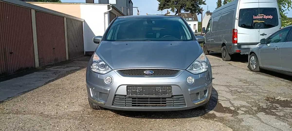 Gebraucht Ford S-MAX Ambiente 145 PS (106 kW) 2006 Grau Van / Kleinbus