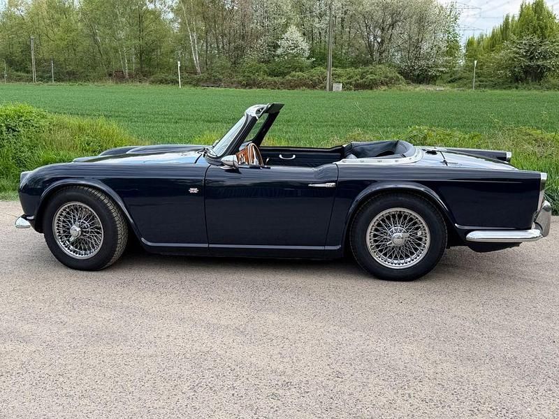 Gebraucht Triumph TR4 101 PS (74 kW) 1966 Blau Cabrio