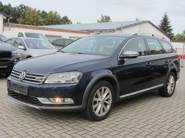 Blau Gebraucht 2014 VW Passat Alltrack Kombi | 6.990 € (Etwas zu teuer) - Bild 1/4