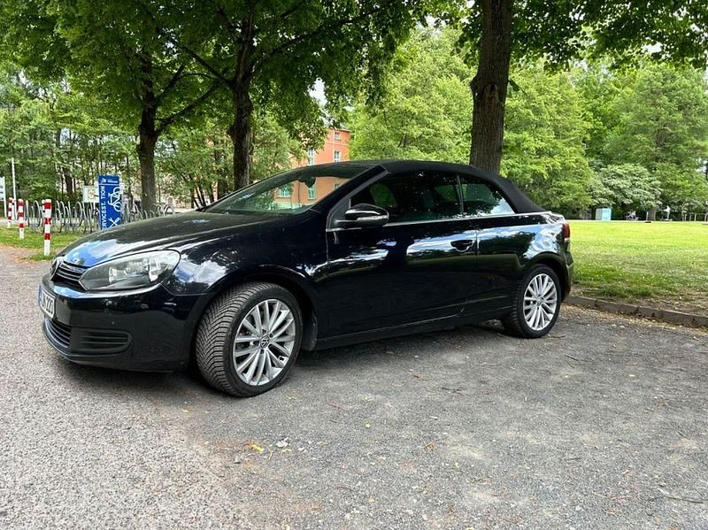 Schwarz Gebraucht 2012 VW Golf Cabriolet Cabrio | 9.500 € (Fairer Preis) - Bild 1/4