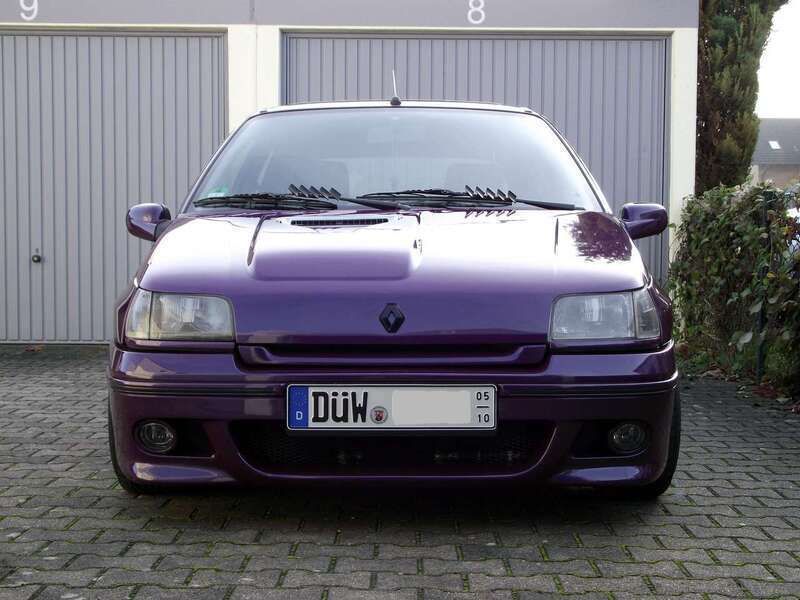 Gebraucht 1995 Renault Clio Limousine | 16.500 € - Bild 1/4