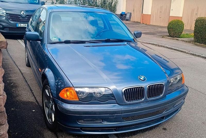 Gebraucht BMW 328 193 PS (141 kW) 1998 Blau Limousine
