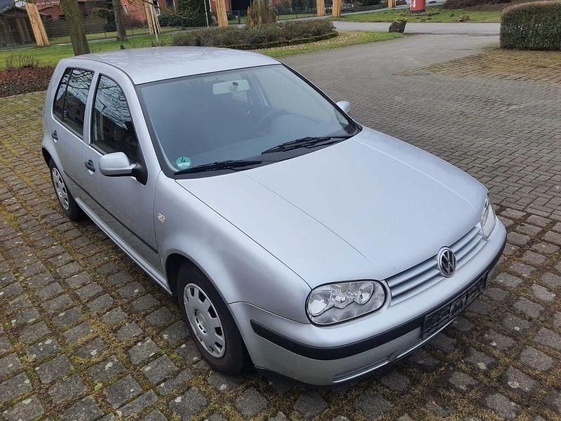 Gebraucht VW Golf IV 75 PS (55 kW) 2001 Silber Limousine