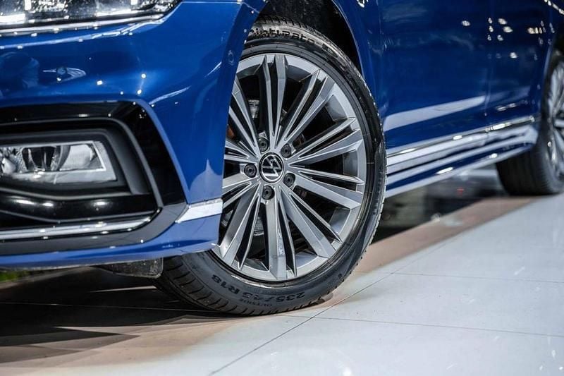 Gebraucht VW Passat Elegance 200 PS (147 kW) 2021 Blau Limousine