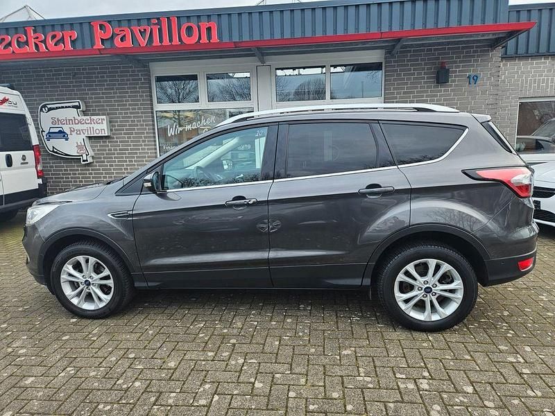Gebraucht Ford Kuga Titanium 150 PS (110 kW) 2018 Magneticgrau (metallic) SUV