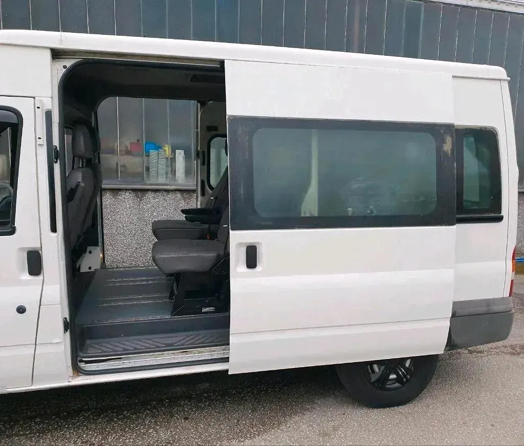 Gebraucht Ford Transit 125 PS (91 kW) 2004 Weiß Van / Kleinbus