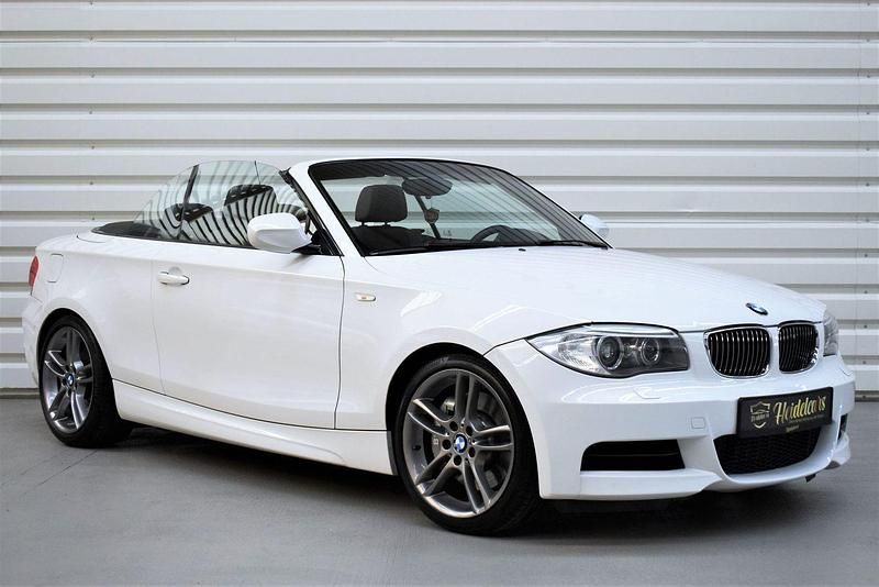 Weiß Gebraucht 2011 BMW 135 M Sport Kleinwagen | 21.990 € (Fairer Preis) - Bild 1/4