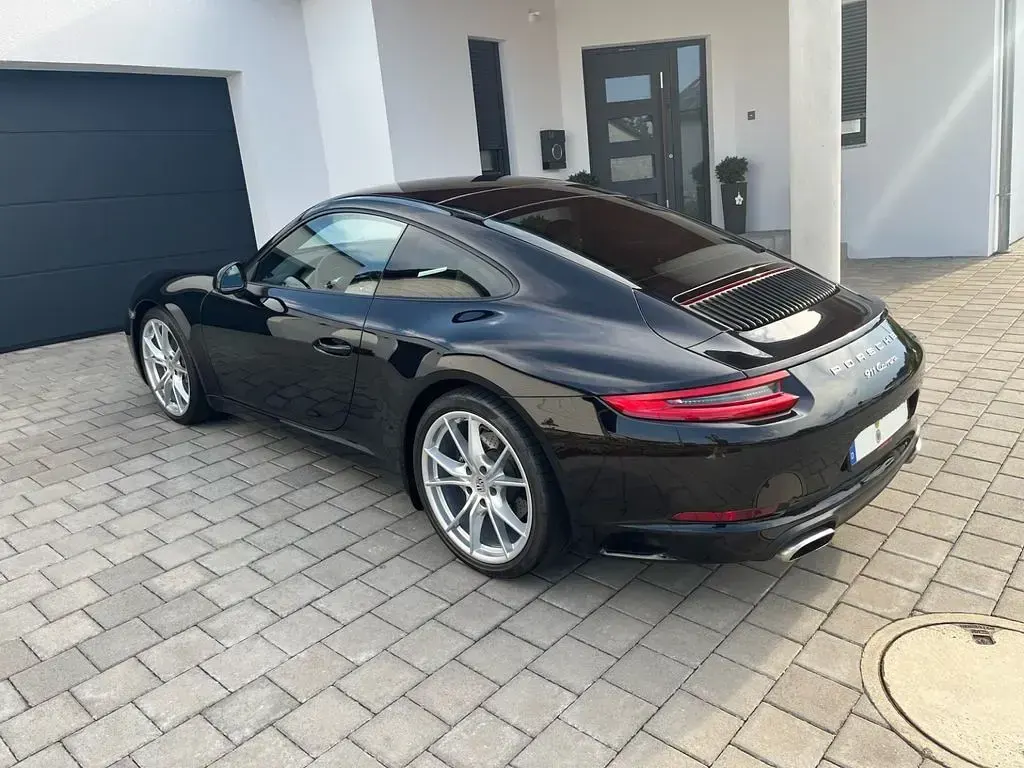 Gebraucht Porsche 911 Carrera 370 PS (272 kW) 2017 Schwarz Coupé