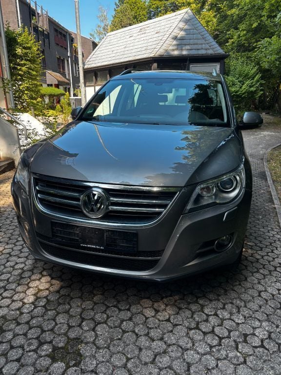 Grau Gebraucht 2007 VW Tiguan SUV | 3.800 € (Superpreis) - Bild 1/4