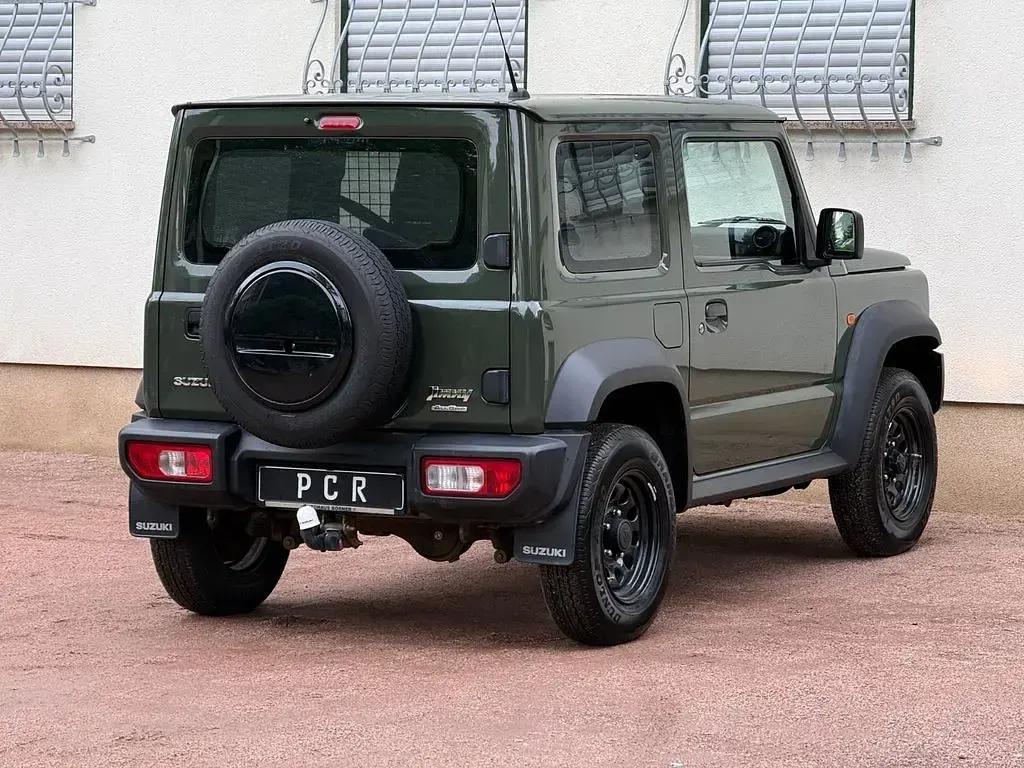 Gebraucht Suzuki Jimny 102 PS (75 kW) 2024 Grün SUV