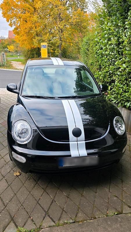 Schwarz Gebraucht 2002 VW Beetle Limousine | 1.450 € (Fairer Preis) - Bild 1/4