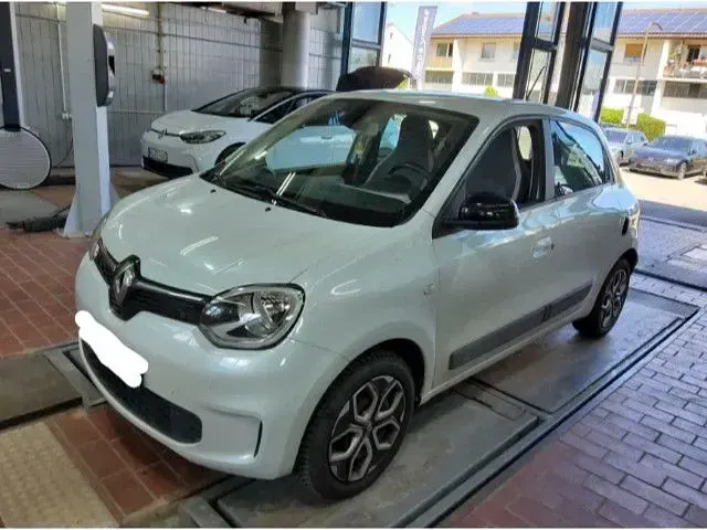 Gebraucht Renault Twingo Equilibre 65 PS (47 kW) 2024 Weiß Kleinwagen