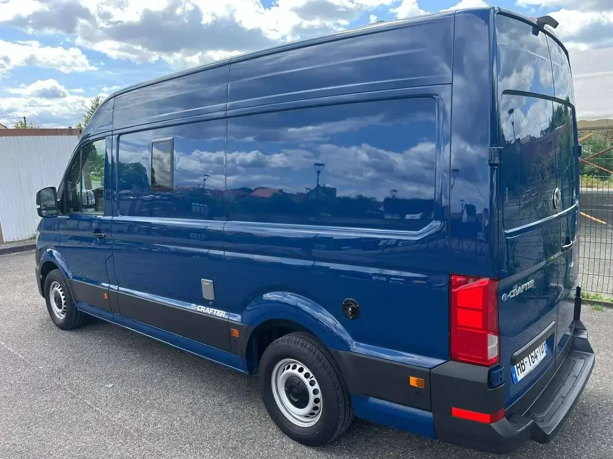 Gebraucht VW e-Crafter 100 kW (136 PS) 2022 Blau Van