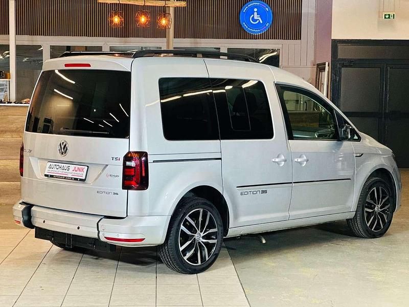 Gebraucht VW Caddy Edition 125 PS (91 kW) 2018 Silber Van / Kleinbus