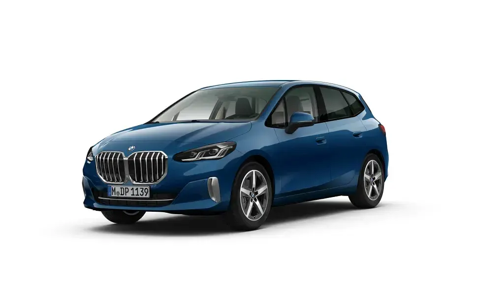Gebraucht BMW 218 Active Tourer Comfort Edition 150 PS (110 kW) 2026 Van / Kleinbus