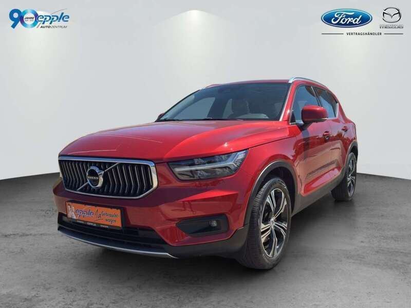 Fusion red metallic Gebraucht 2021 Volvo XC40 Inscription SUV | 29.990 € (Fairer Preis) - Bild 1/4