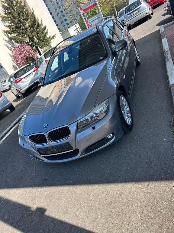 Second-hand BMW 320 177 CP (130 kW) 2008 Gri Break