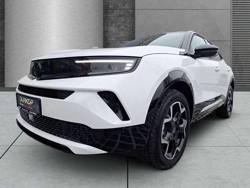 Gebraucht Opel Mokka 131 PS (96 kW) 2025 Lack weiss banquise/typ aussen SUV