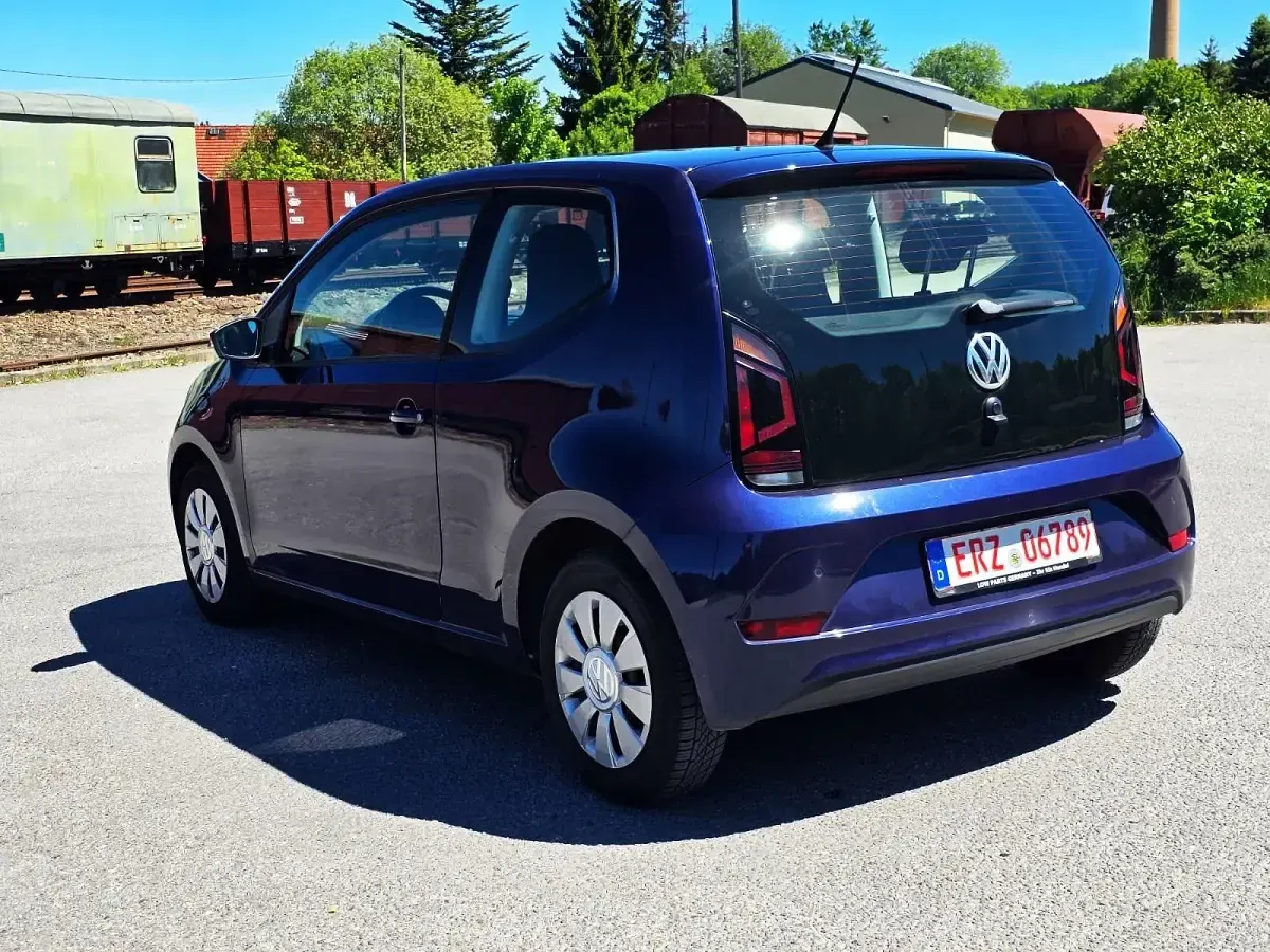 Gebraucht VW up! move up! 75 PS (55 kW) 2018 Blau Kleinwagen