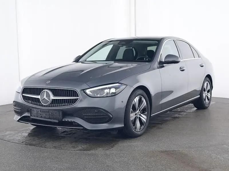 Grau Gebraucht 2024 Mercedes C200 Avantgarde Limousine | 38.919 € (Fairer Preis) - Bild 1/4