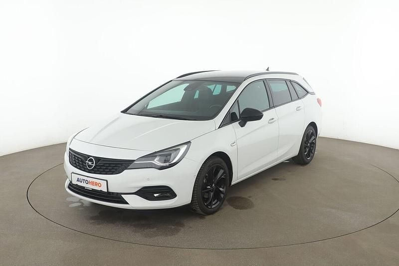 Weiß Gebraucht 2019 Opel Astra Ultimate Kombi | 14.830 € (Fairer Preis) - Bild 1/3
