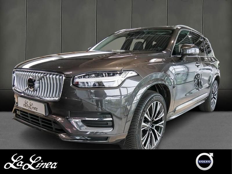 Platinum grey / metallic (metallic) Gebraucht 2024 Volvo XC90 Plus SUV | 60.990 € (Fairer Preis) - Bild 1/3