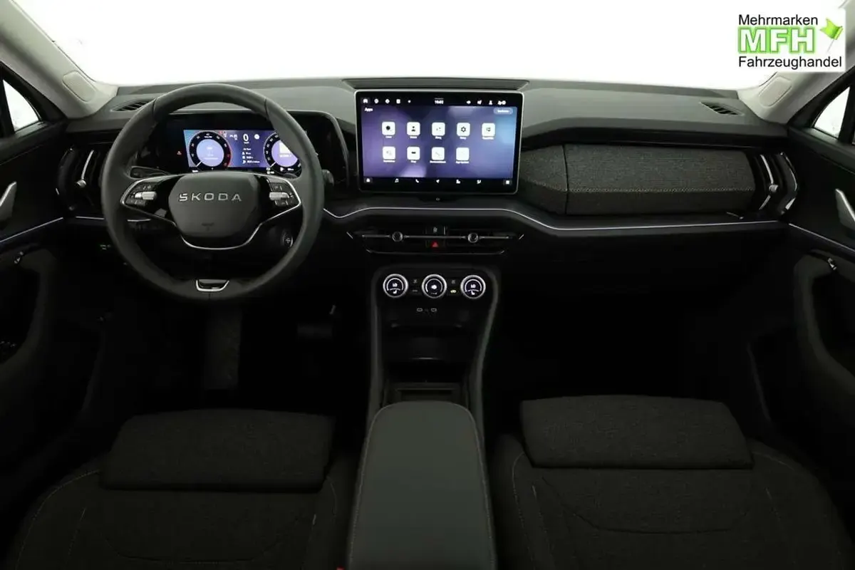 Neu Skoda Kodiaq Selection 150 PS (110 kW) 2026 Stahl grau SUV