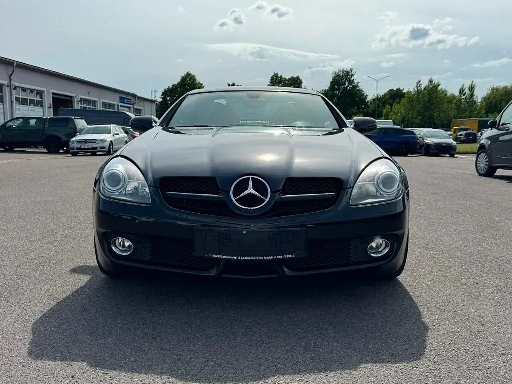 Gebraucht Mercedes SLK200 Edition 184 PS (135 kW) 2010 Schwarz Cabrio