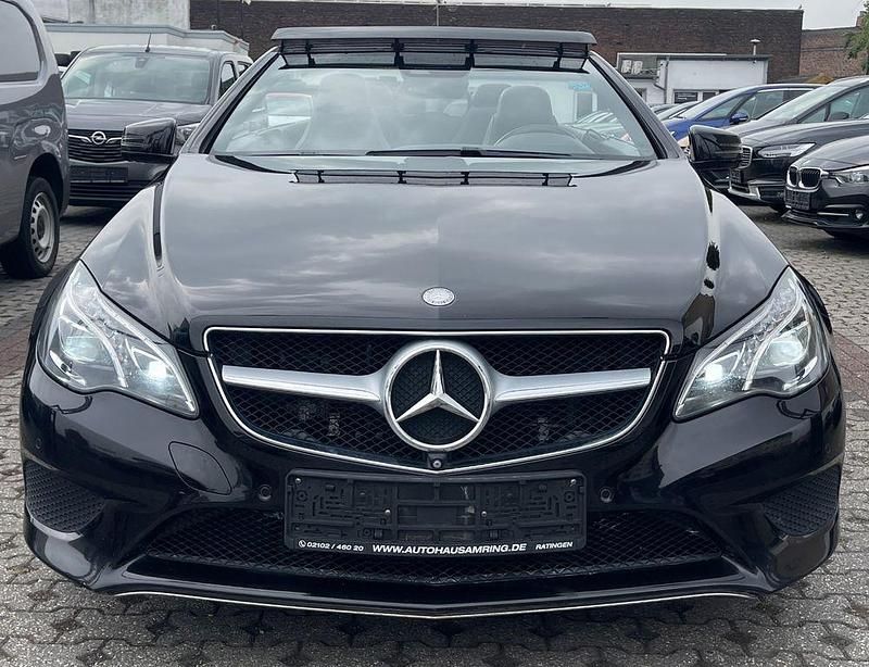 Gebraucht Mercedes E350 258 PS (189 kW) 2015 Schwarz Cabrio