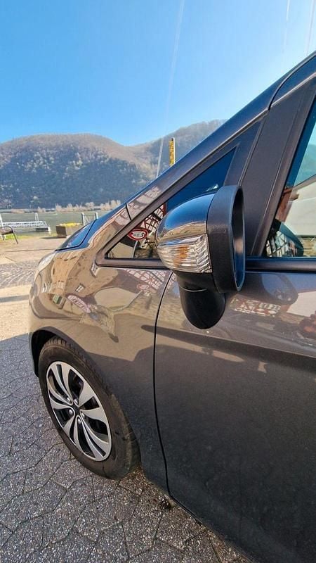 Second-hand Ford B-MAX 101 CP (74 kW) 2016 Gri Monovolum