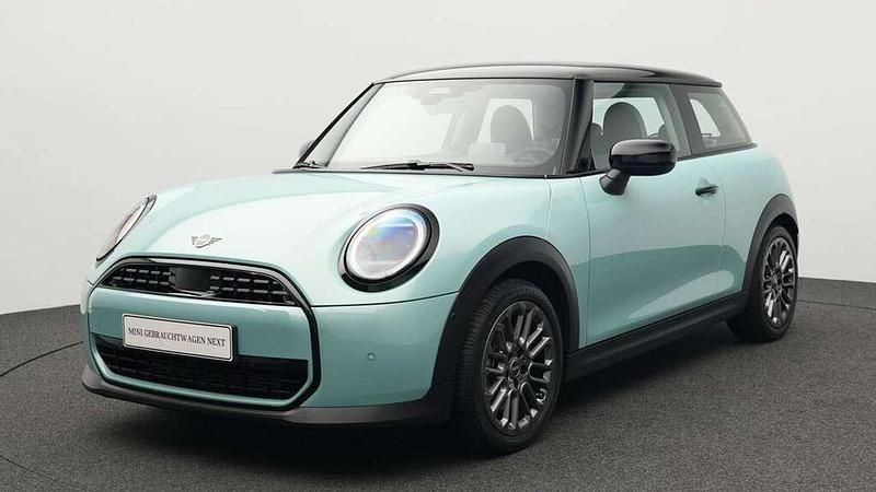 Gebraucht Mini Cooper Classic 156 PS (114 kW) 2024 Grün Kleinwagen
