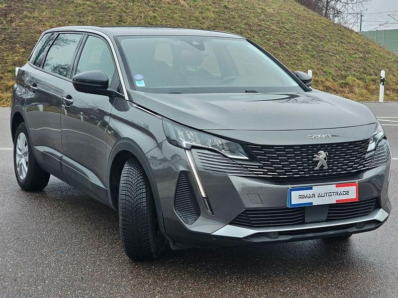 Gebraucht Peugeot 5008 Active 131 PS (96 kW) 2022 Grau SUV