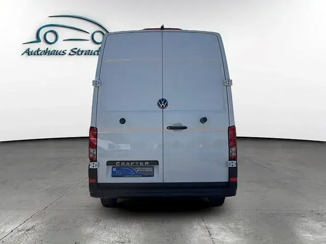 Gebraucht VW Crafter 140 PS (102 kW) 2025 Weiß Van