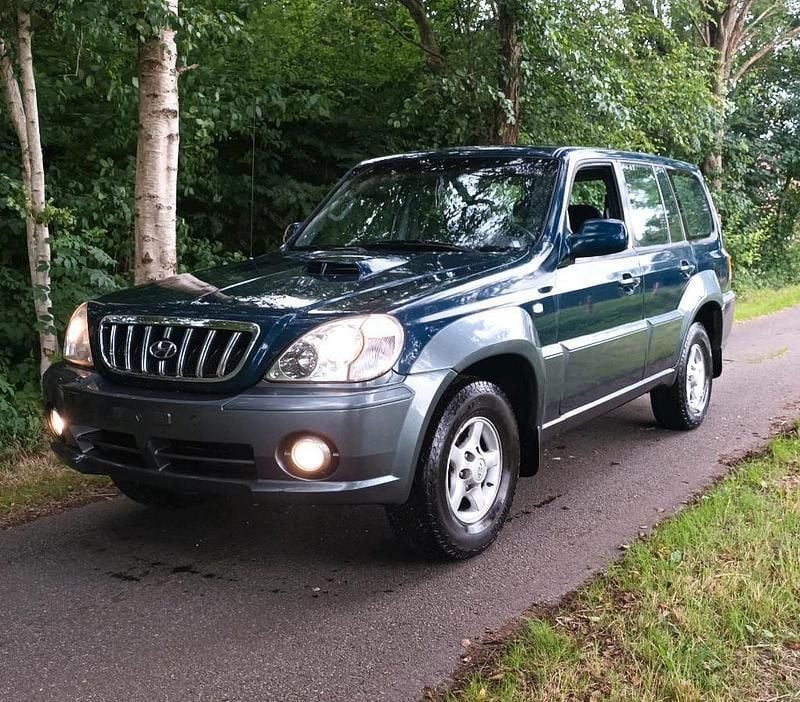 Blau Gebraucht 2003 Hyundai Terracan SUV | 3.400 € - Bild 1/4
