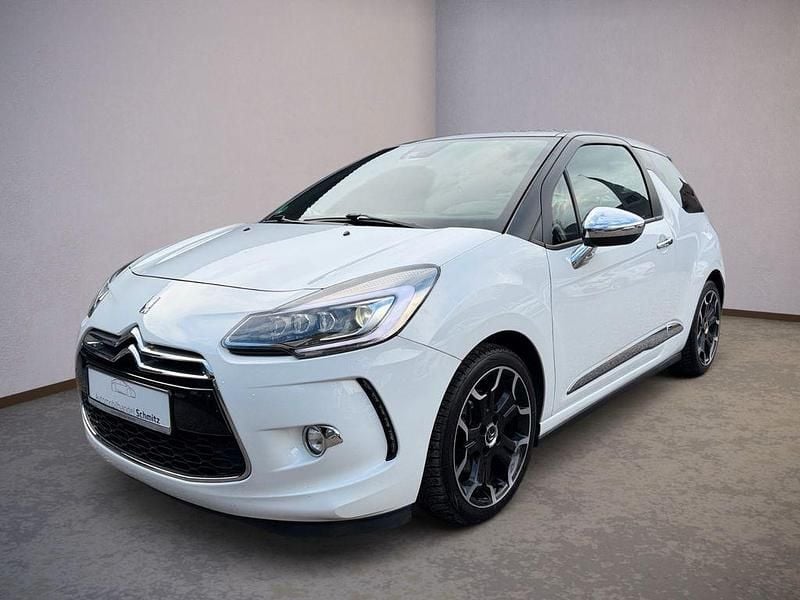 Gebraucht Citroën DS3 Sport Chic 165 PS (121 kW) 2015 Weiß Limousine